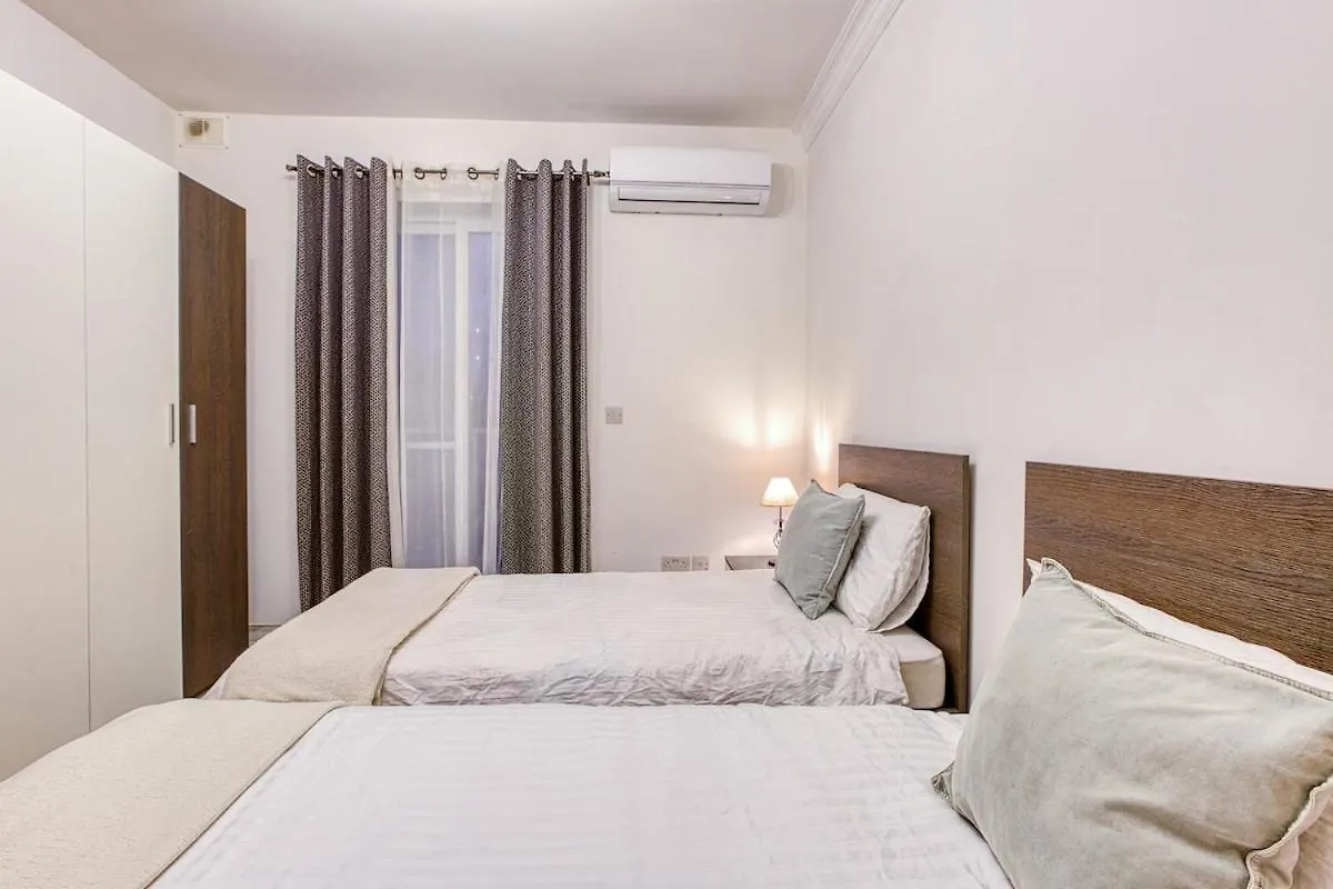 Central Modern 3 Bedroom Apartment In St Julians Saint Julian's